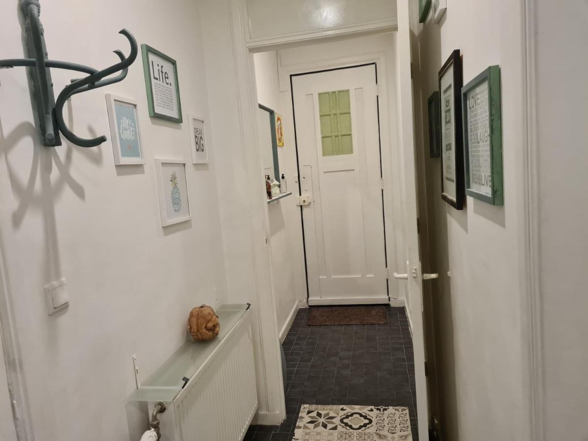 1 Bedroom 15 Min By Tram To Amsterdam Centre! Esterno foto