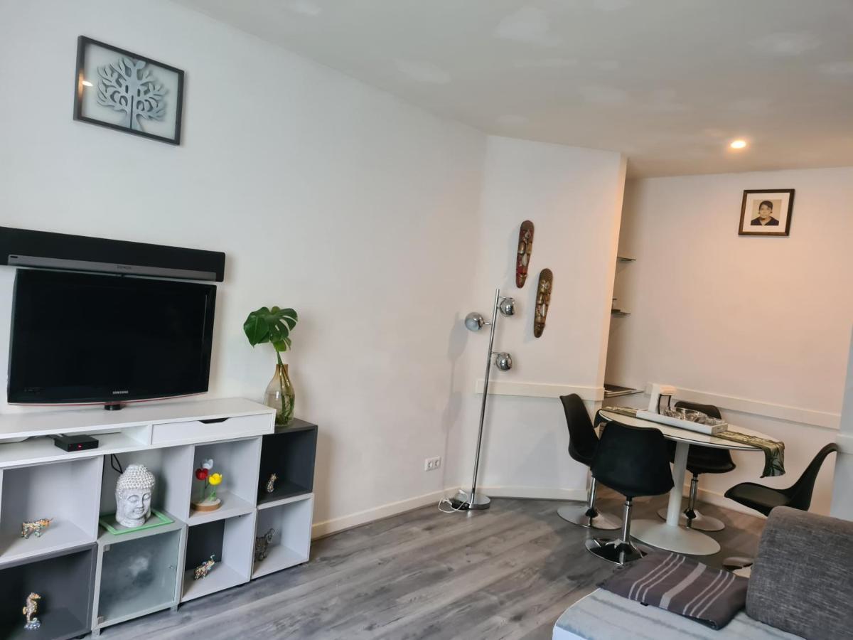 1 Bedroom 15 Min By Tram To Amsterdam Centre! Esterno foto