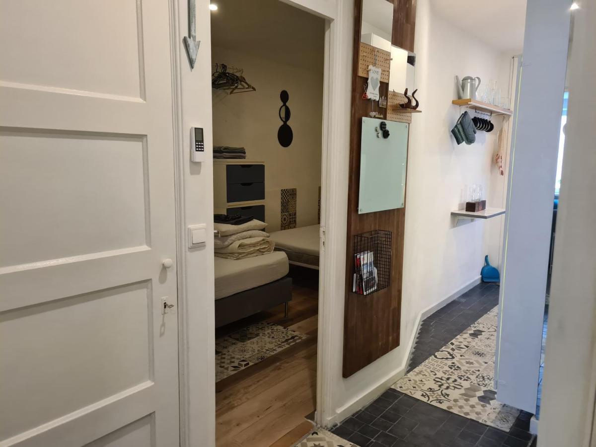 1 Bedroom 15 Min By Tram To Amsterdam Centre! Esterno foto