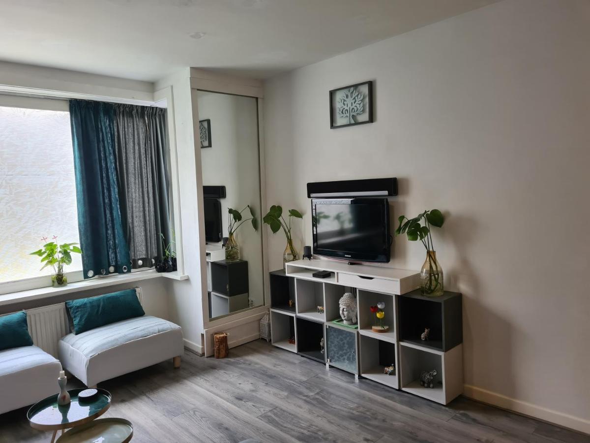 1 Bedroom 15 Min By Tram To Amsterdam Centre! Esterno foto